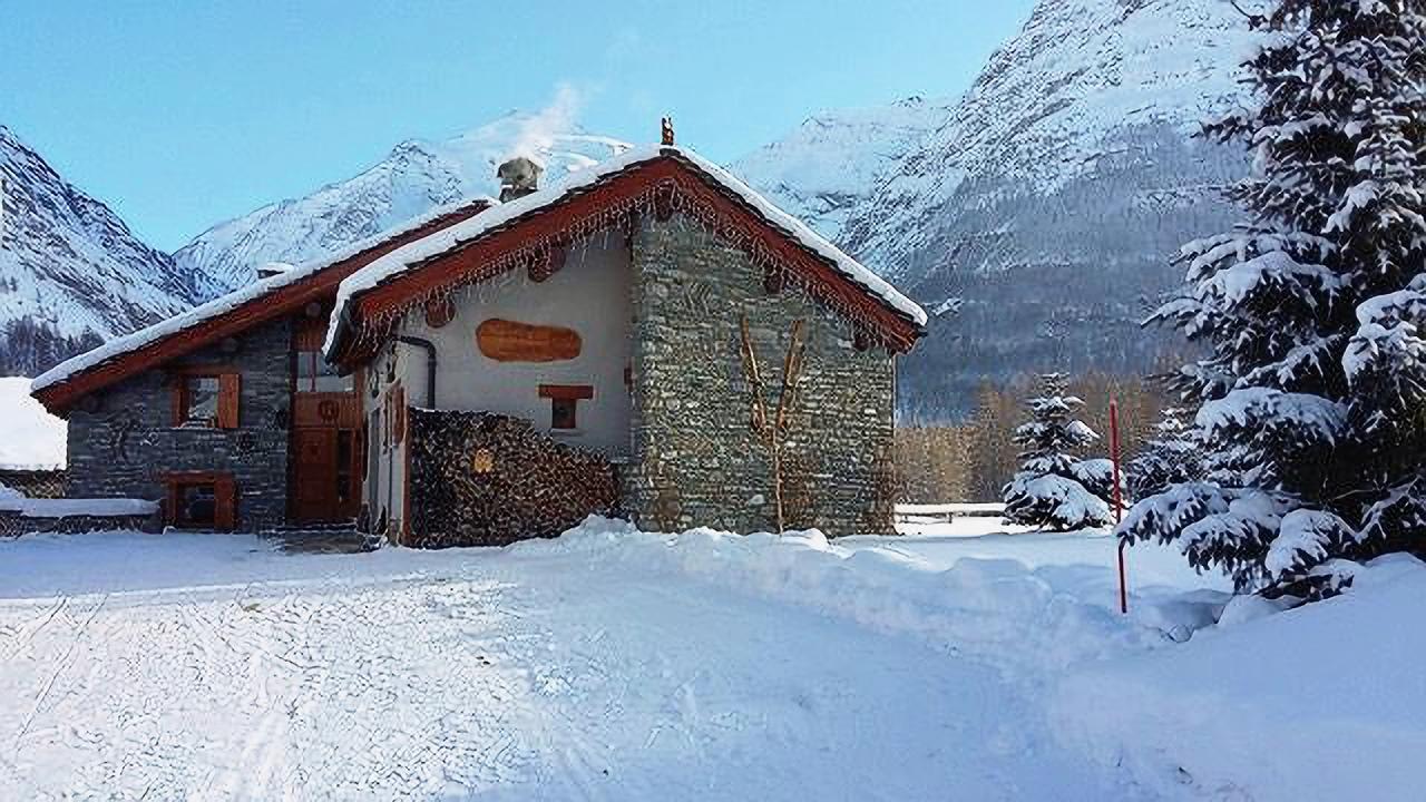 LE CHARBONNEL