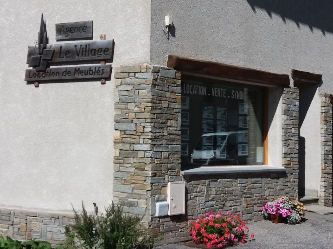 AGENCE LE VILLAGE